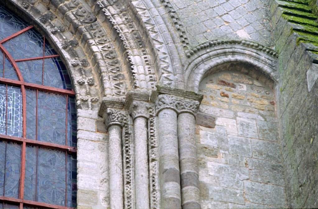 Cathedrale_Saint_Julien_de_Le_Mans_2944-0035.jpg