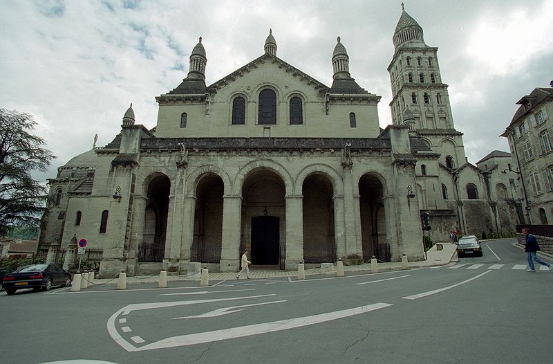 FR-Perigueux-Saint_Front-9058-0004.jpg