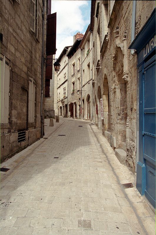 FR-Perigueux-Saint_Front-9058-0005.jpg