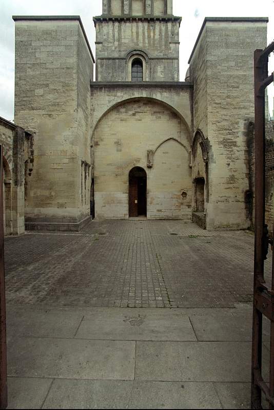 FR-Perigueux-Saint_Front-9076-0003_pt.jpg