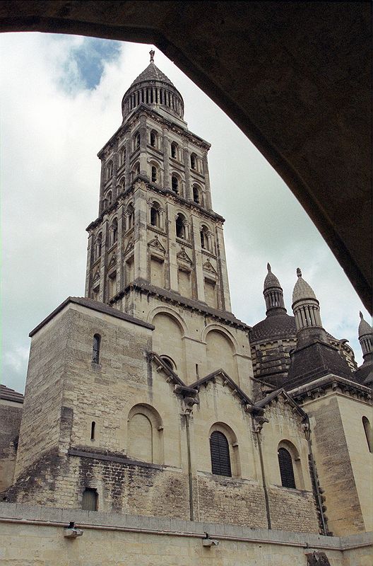 FR-Perigueux-Saint_Front-9076-0032.jpg