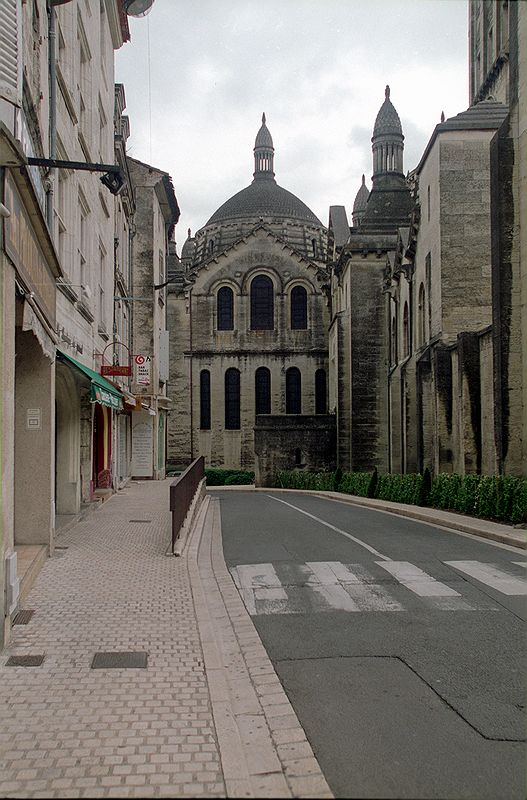 FR-Perigueux-Saint_Front-9119-0022.jpg