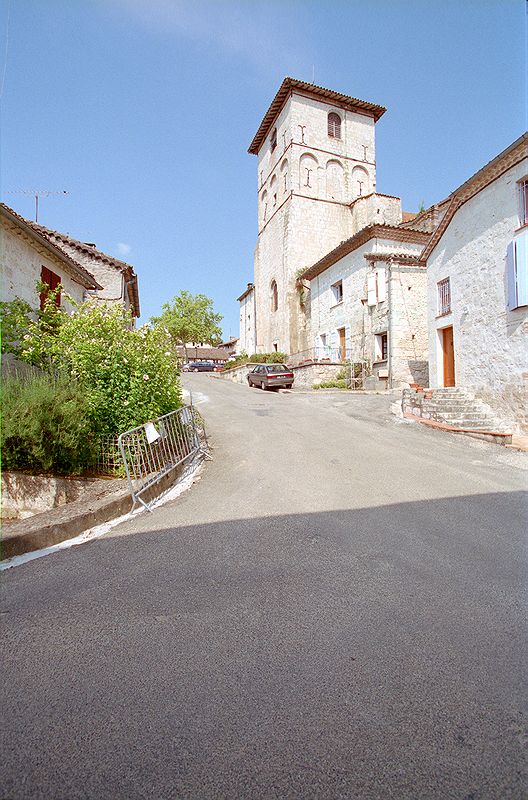 Abbaye de Saint Maurin
