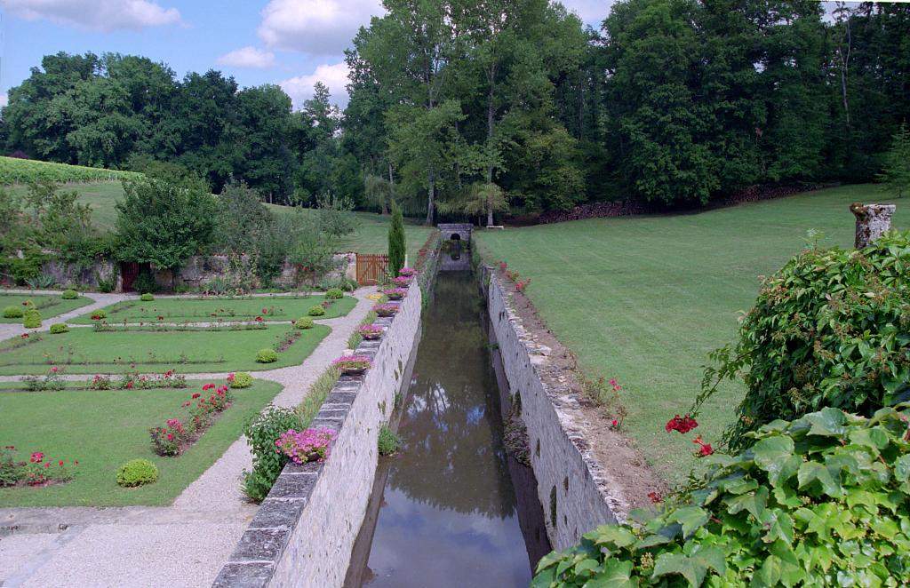 Abbaye_de_Fontdouce-0001-0020.jpg