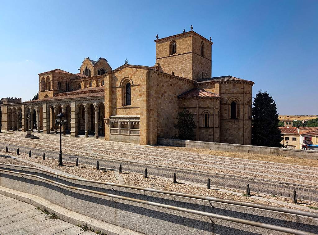 Basilique San Vincente