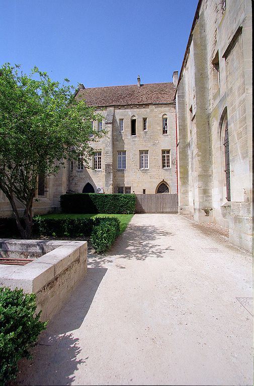 FR-Asniere-Abbaye_de_Royaumont-6718-0022.jpg