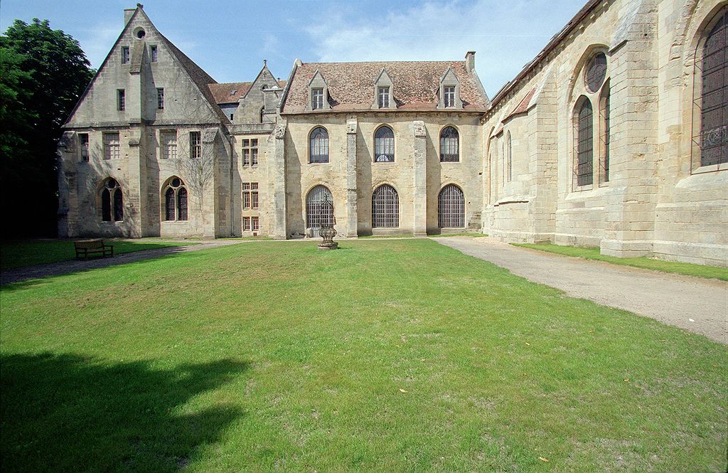 FR-Asniere-Abbaye_de_Royaumont-6718-0023.jpg