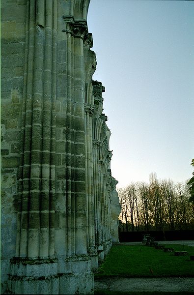 FR-Asniere-Abbaye_de_Royaumont-734761-0007.jpg