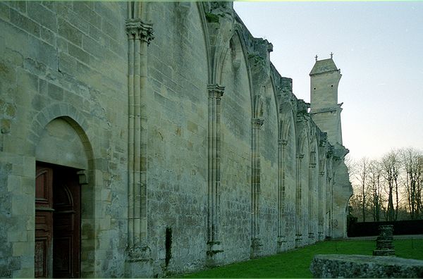 FR-Asniere-Abbaye_de_Royaumont-734761-0008.jpg