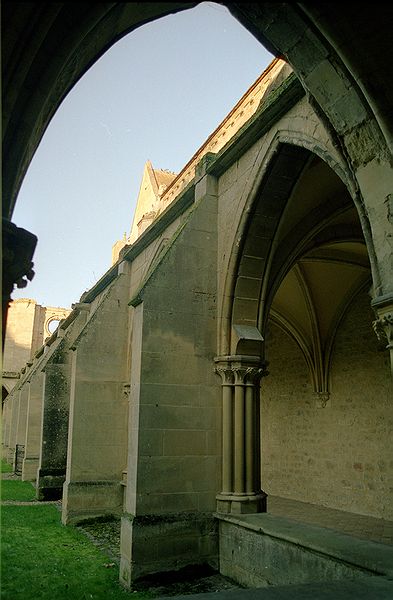 FR-Asniere-Abbaye_de_Royaumont-805911-0033.jpg