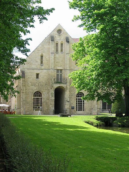 FR-Asniere-Abbaye_de_Royaumont-a80-124.jpg