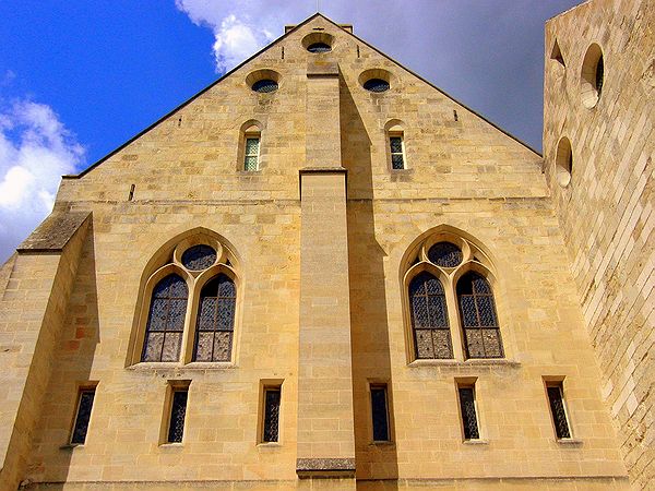 FR-Asniere-Abbaye_de_Royaumont-a80_2005-05-08_0019.jpg