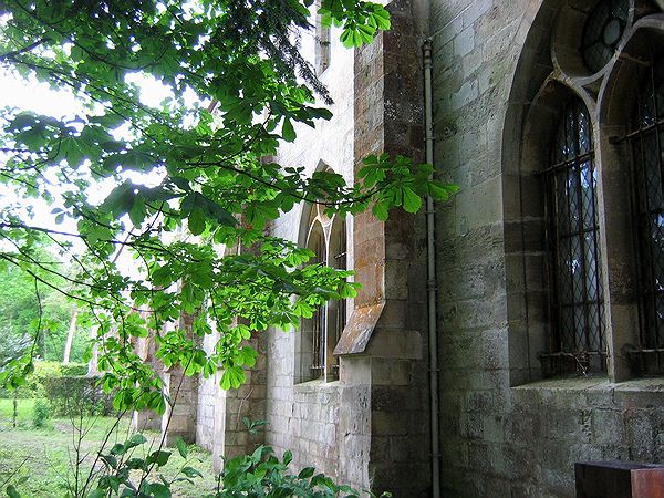 FR-Asniere-Abbaye_de_Royaumont-a80_2005-05-08_0038.jpg