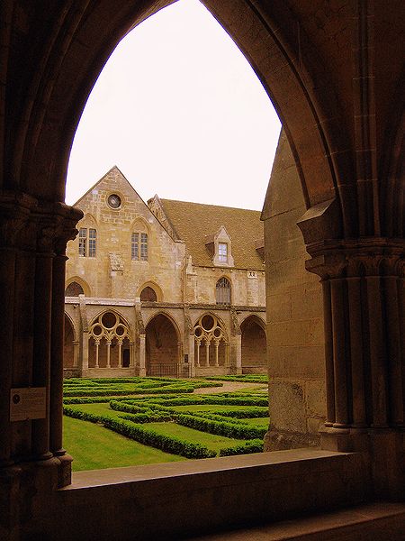 FR-Asniere-Abbaye_de_Royaumont-a80_2005-05-08_0057.jpg