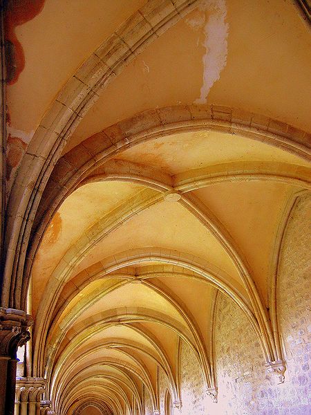 FR-Asniere-Abbaye_de_Royaumont-a80_2005-05-08_0059.jpg