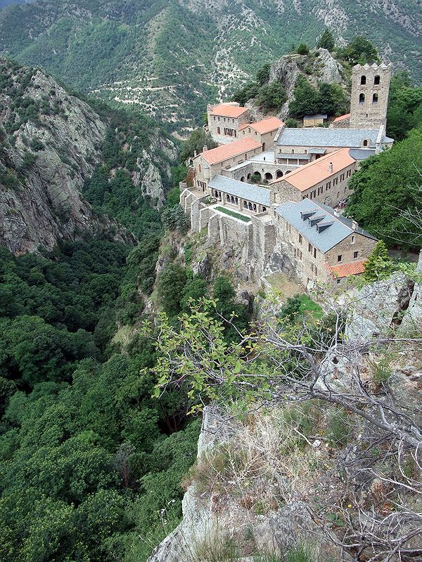 FR-Saint_Martin_du_Canigou-Saint_Martin-f100_2008-08-14_1920_pt.jpg