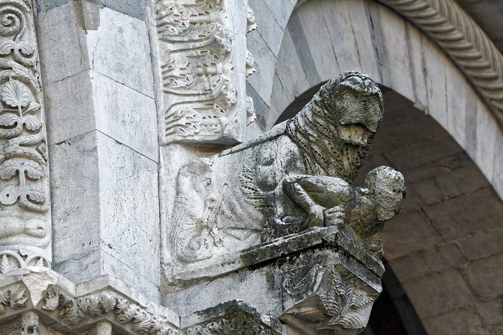 IT-Lucca-SanMartino-E5D_2013-08-22_3482.jpg