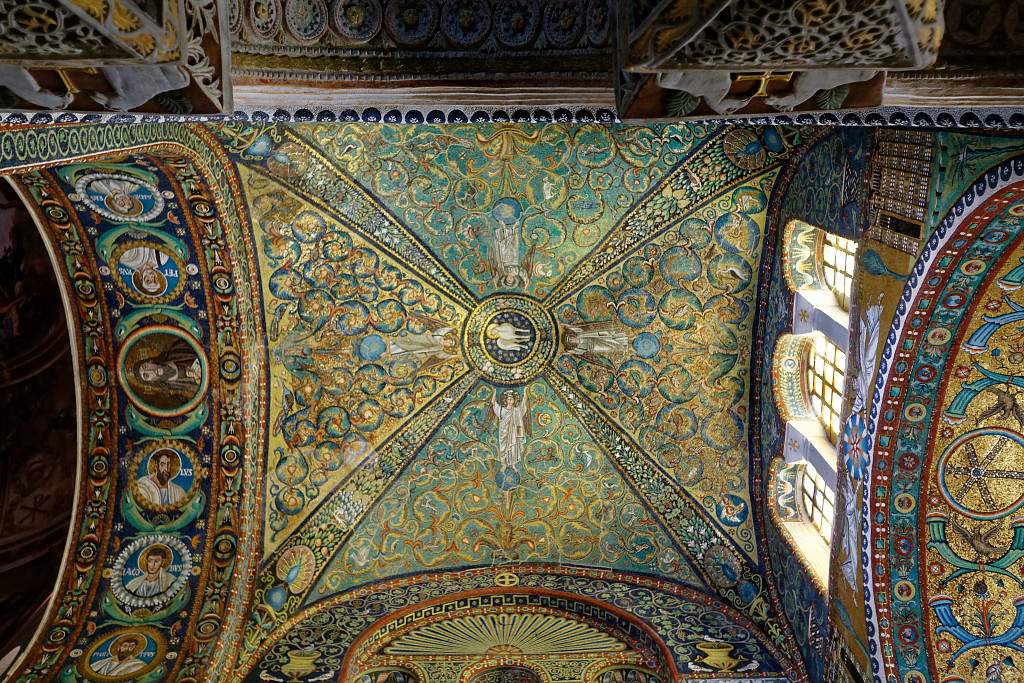 IT-Ravenna-SanVitale-E5D_2014-08-18_4042.jpg