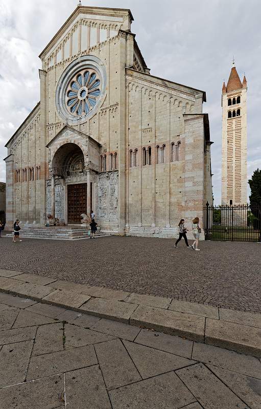 IT-Verona-SanZeno-E6D_2015-08-21_6409.jpg