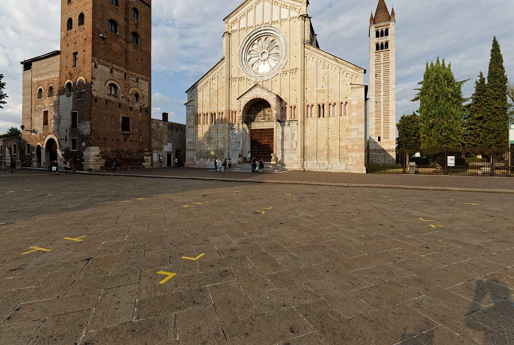 IT-Verona-SanZeno-E6D_2015-08-21_6412.jpg